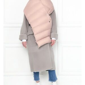 Soia and Kyo Bella Women’s Puffer Scarf in Quartz